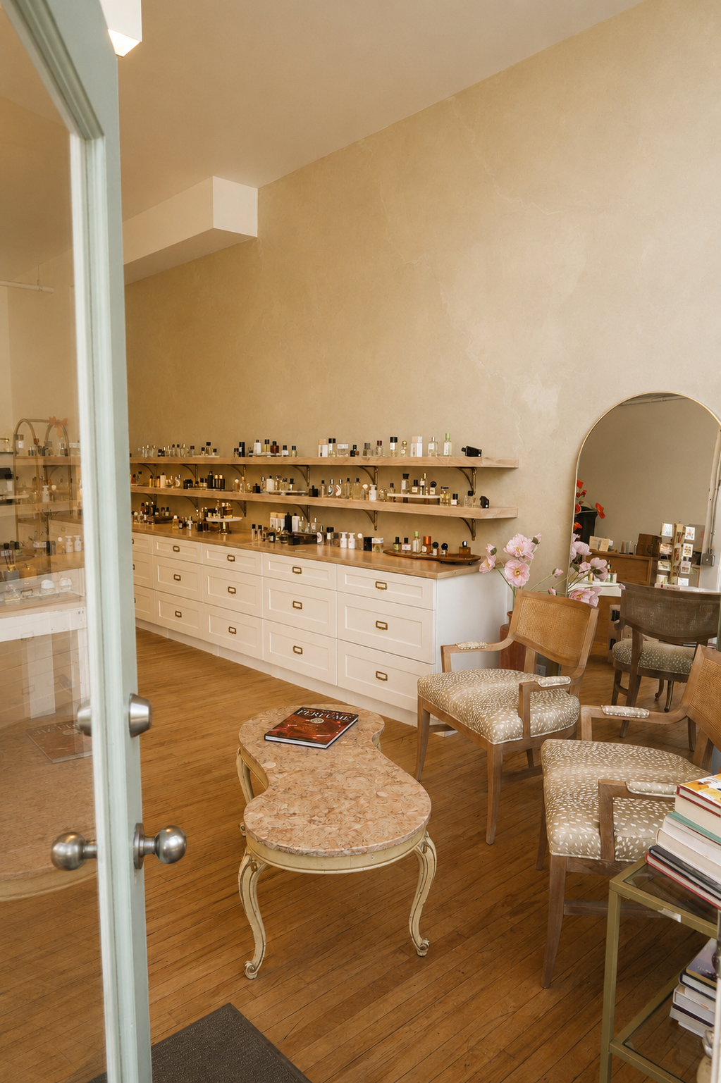 Solvi fragrance table